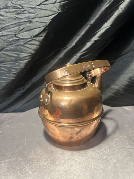 Czajnik miedziany – klasyczna forma – pojemność 1 litr