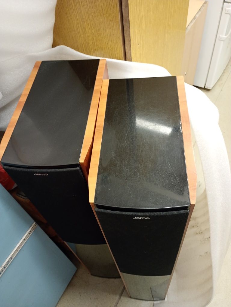 Kolumny Jamo S606