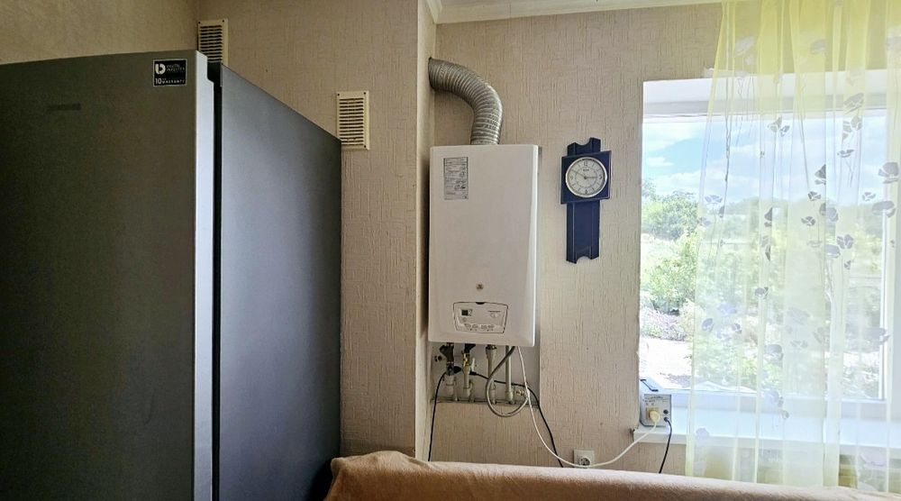 Продам  будинок,  Черняхівка !