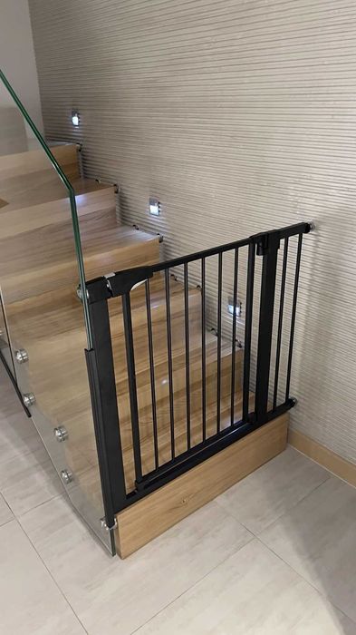 NOWA Bramka Rozporowa 75–110 cm Czarna Dla Dzieci Bezpieczna Solidna