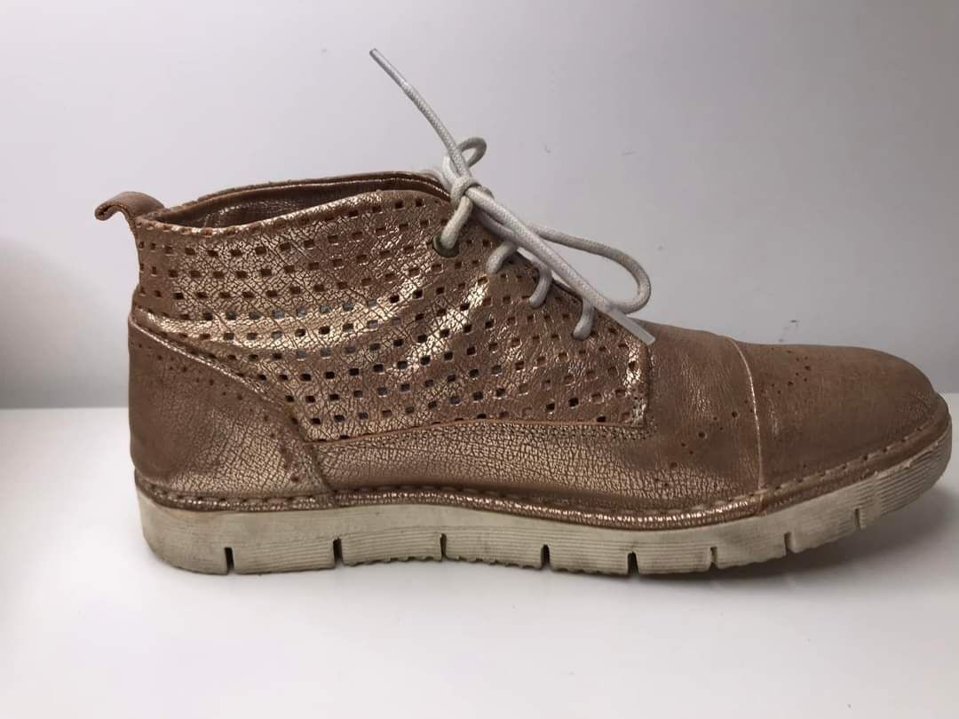 Buty skórzane przewiewne Yellow Cab Rozmiar 40