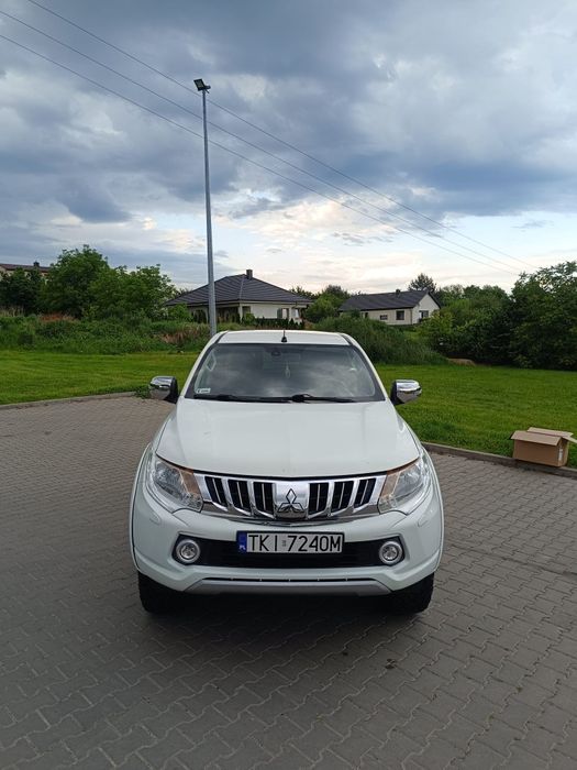 Mitsubishi l200 L200