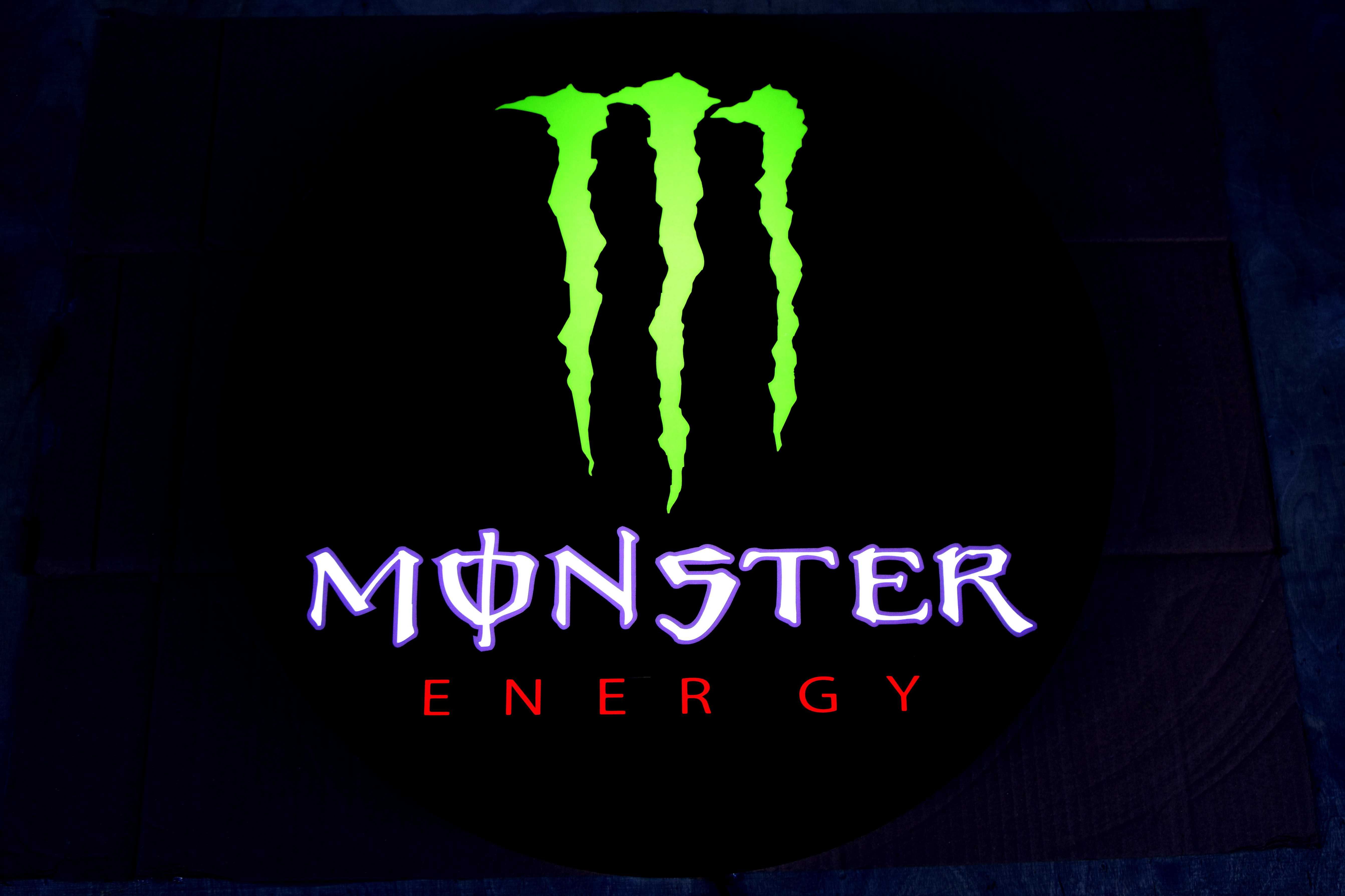 LED Neon MONSTER ENERGY, Reklamy na zamówienie, Kaseton z Logo, Szyld