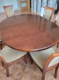 stół z 6 krzesłami - ładny, praktyczny