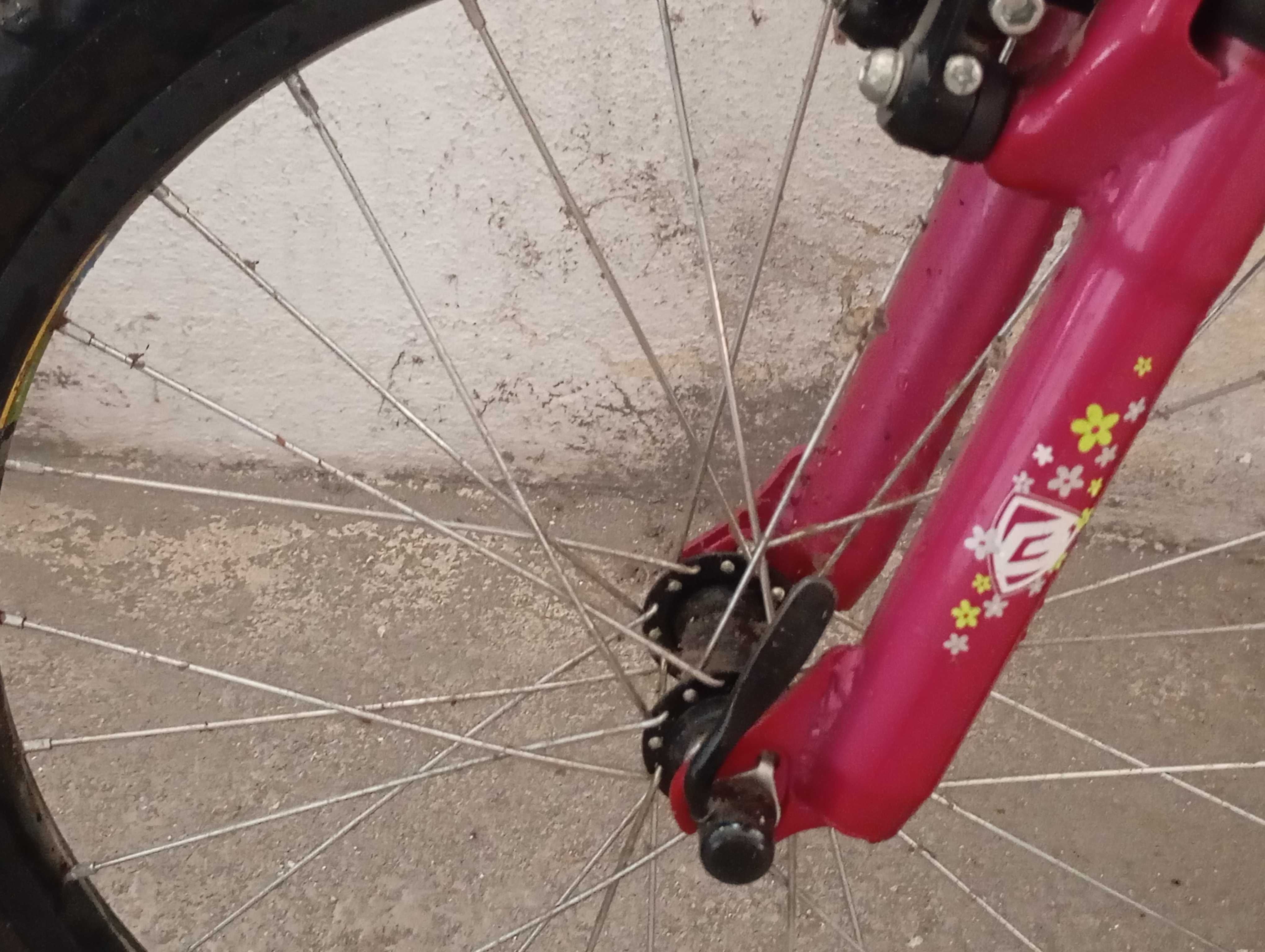 Bicicleta de menina.