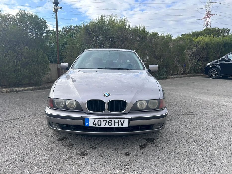 BMW 528 iA
