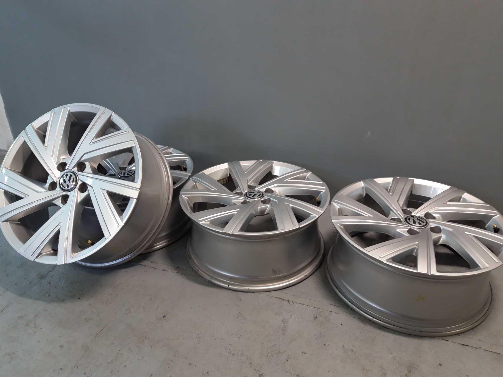 Felgi alu 18 VW Volkswagen Golf VIII 8 V VI VII, Jetta, 5x112, R-Line