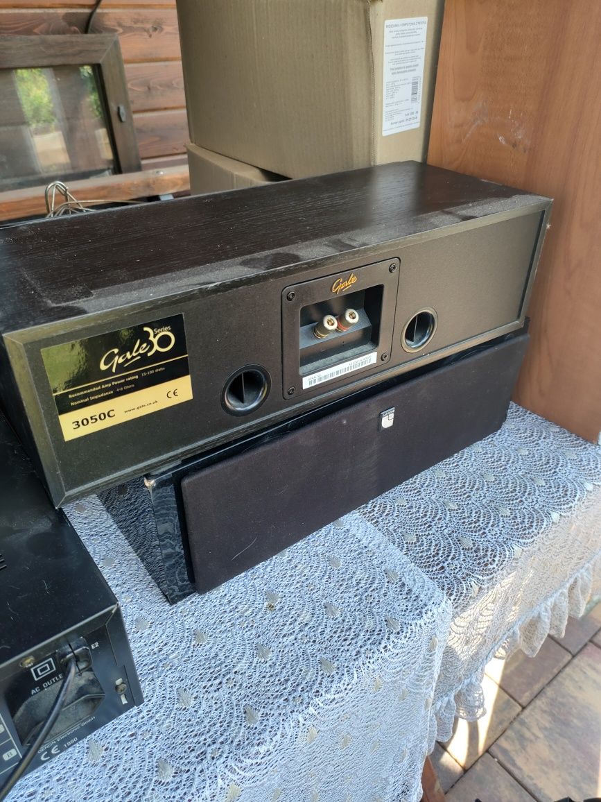 Zestaw głośników amplituner wzmacniacz Denon DRA 335R