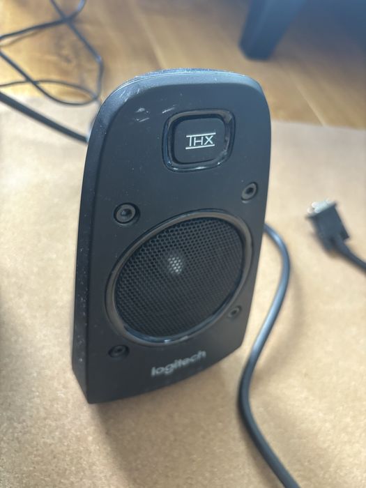 Głośniki Logitech 2.1 THX Z623