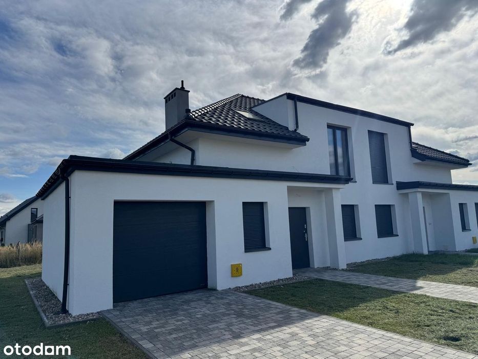 Przestronny dom 6 pokoi z garażem i ogrzewaniem gazowym