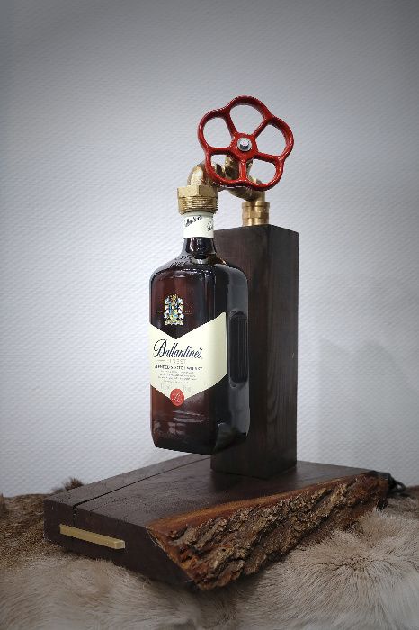 Ballantines Lampa - super prezent