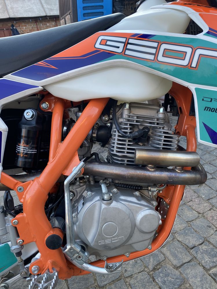 Мотоцикл Geon Gns 250