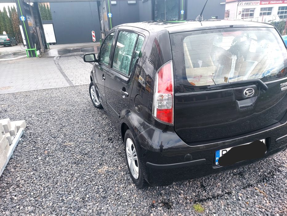 Daihatsu Sirion Toyota