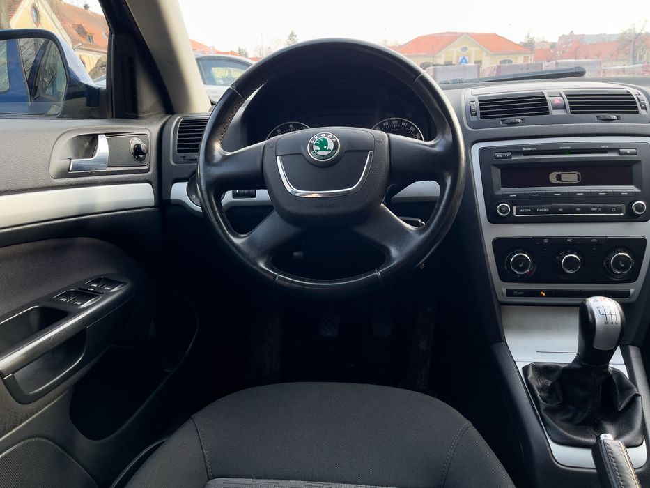 Skoda Octavia 1.8 tsi 4x4 napęd wnetrze zadbane kombi Okazja