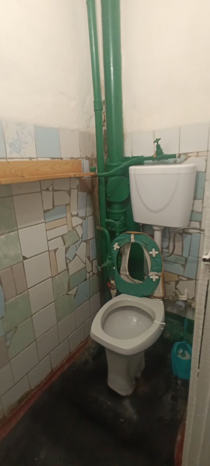 Продам гуртожиток на Івана Гонти.