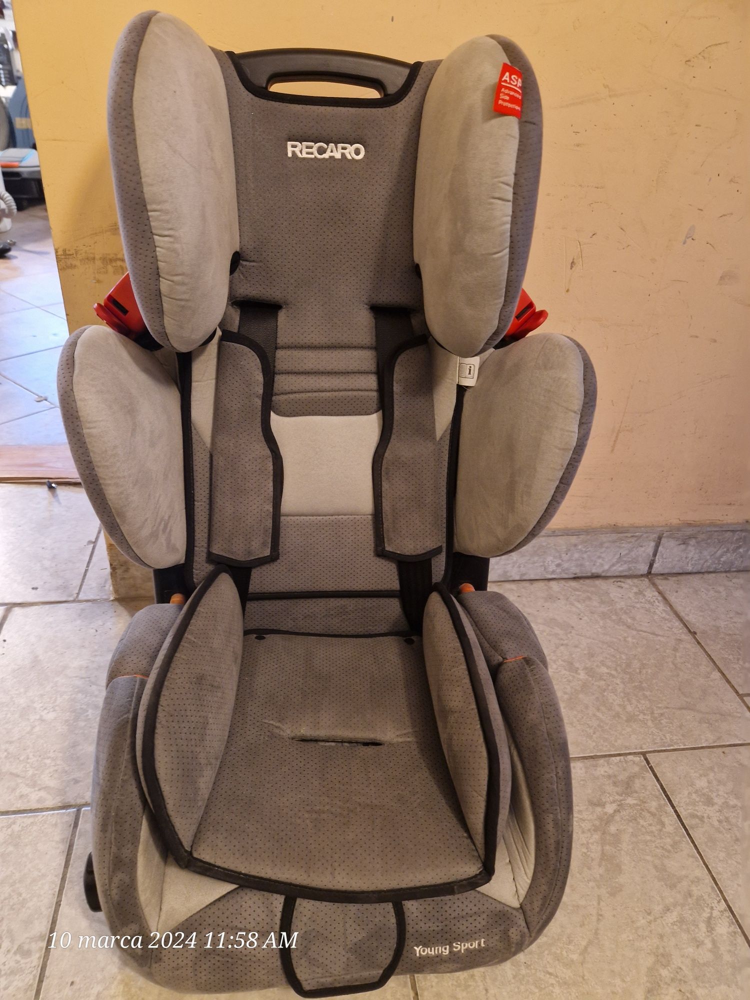 Recaro young sport