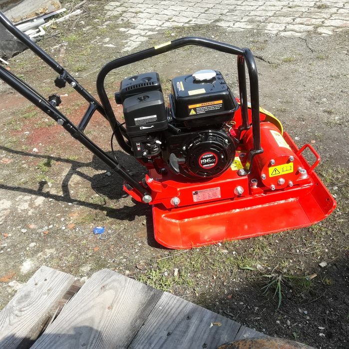 Zageszczarka ubijarka 125kg wynajem