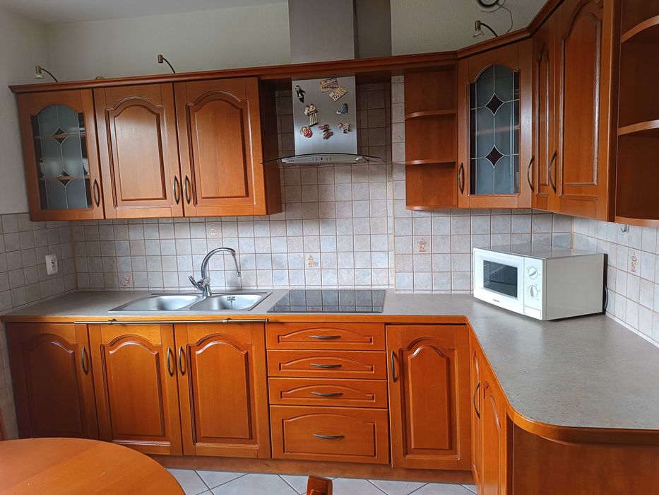 Meble kuchenne dębowe , stół i krzesła