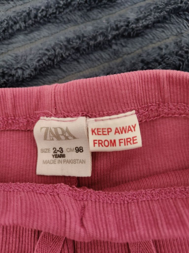Zestaw legginsów Zara r. 98