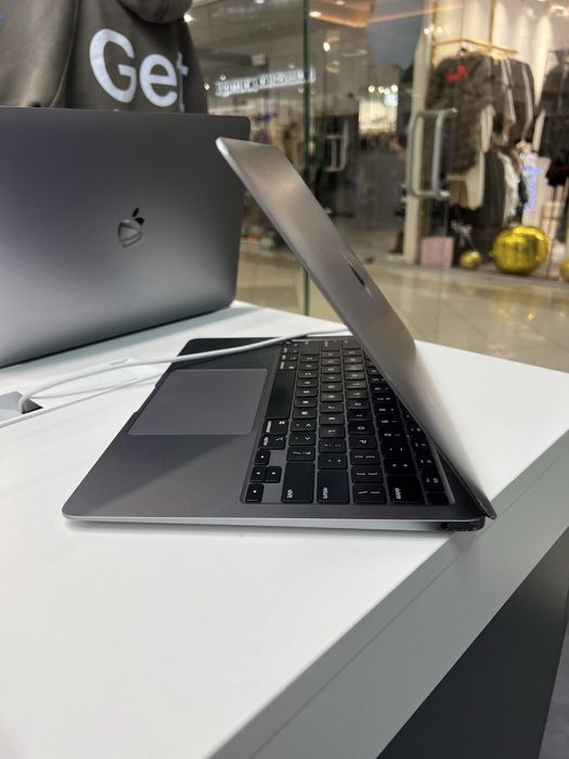 Ноутбук MacBook Air 13” 2020 M1 8ОЗУ 256GB SSD стан  9.9/10 #