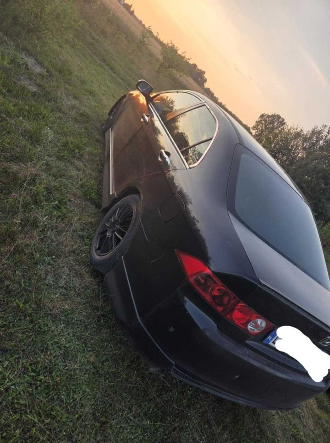 Honda accord  executive 2.4