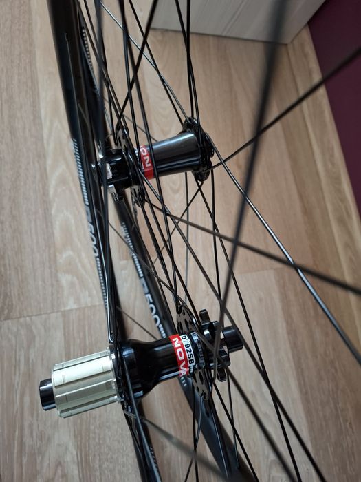 Nowe koła 28 29 dt swiss novatec gravel 1824g maszynowe łożyska