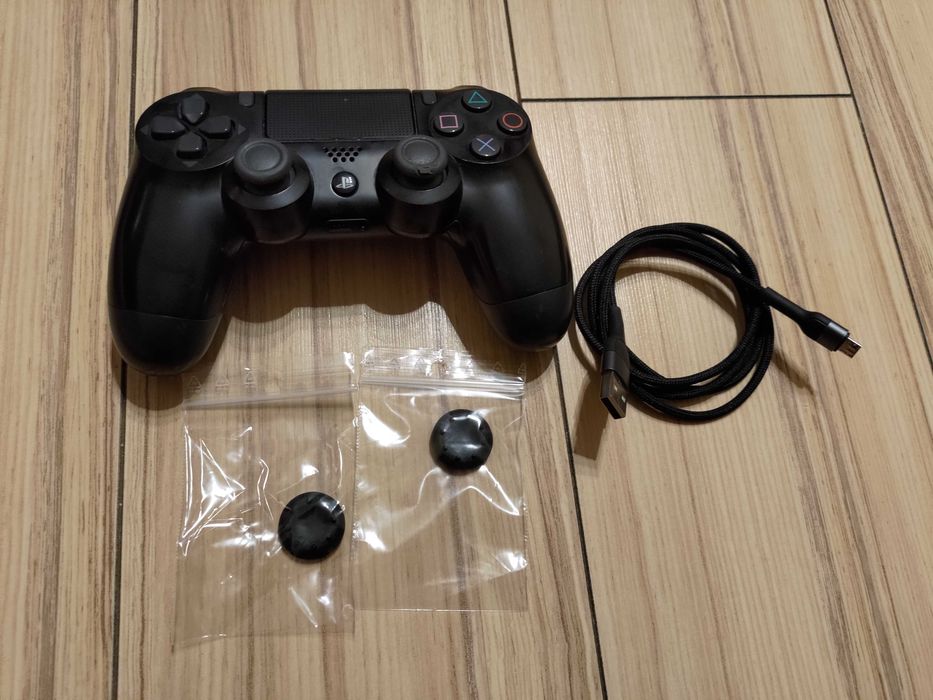 Oryginalny kontroler Sony PlayStation DualShock 4 PS4 + USB