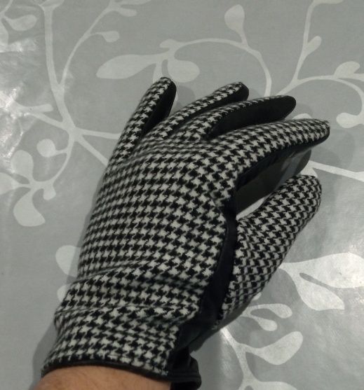 A ESTREAR! - Luvas muito quentinhas, confortáveis, macias - tamanho L