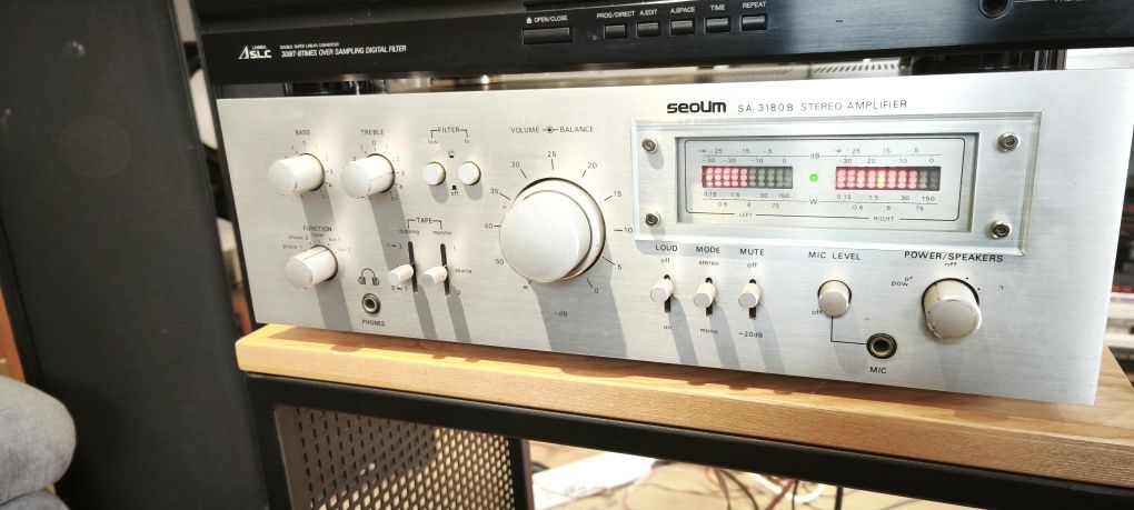 Wzmacniacz Swoim sa-3180b