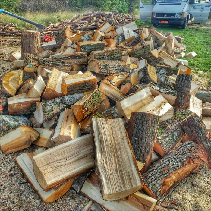 Drewno Opałowe. Atrakcyjne ceny – ciepło nie musi kosztować fortuny!