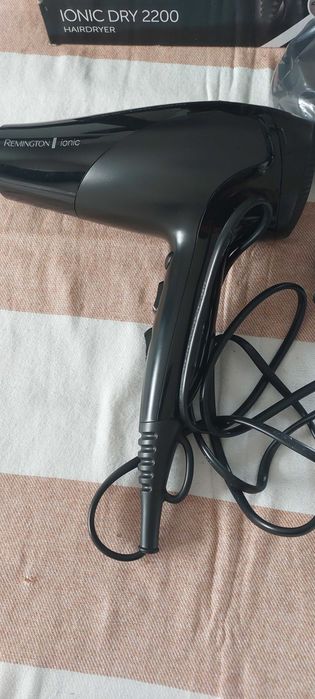 Suszarka do włosów Remington