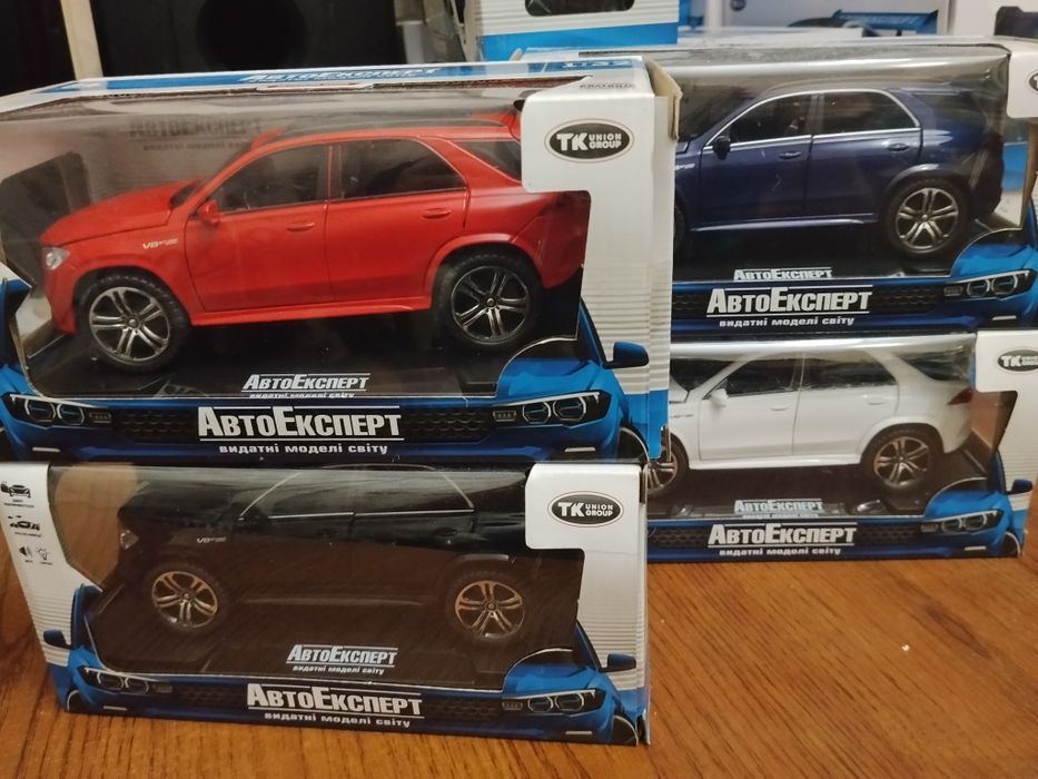 Модель mercedes-benz gle63 Мерс 1:32 Автоэксперт Металл свет звук Джип