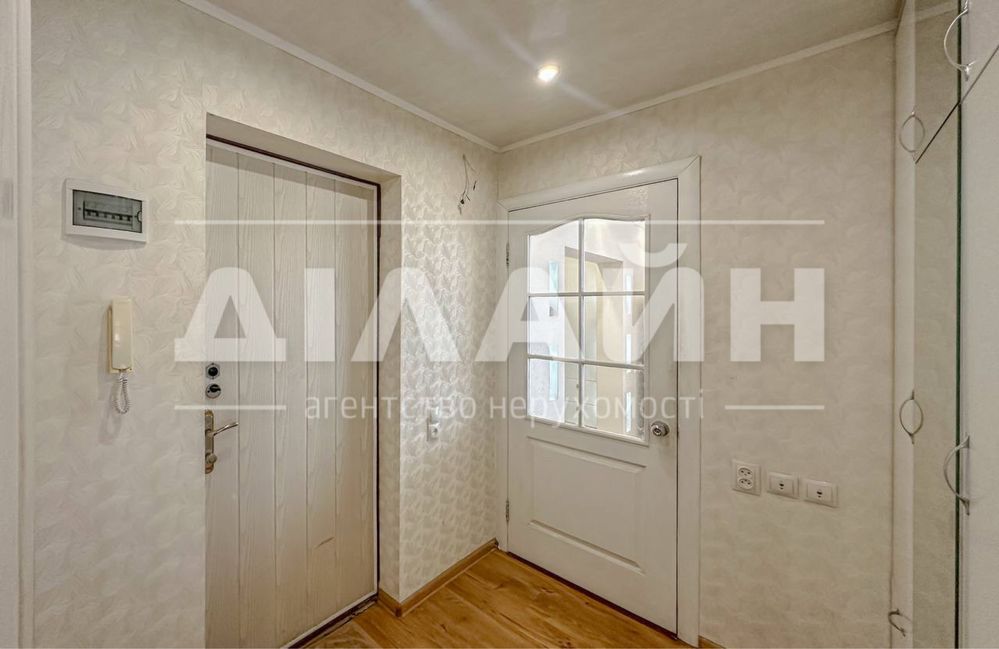 Затишна 1к в ідеальній локації.