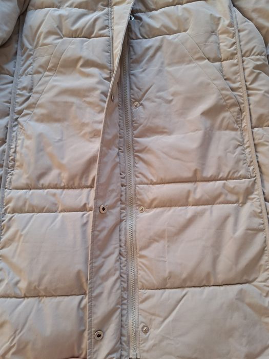 Пуховик зимний в хорошем состоянии