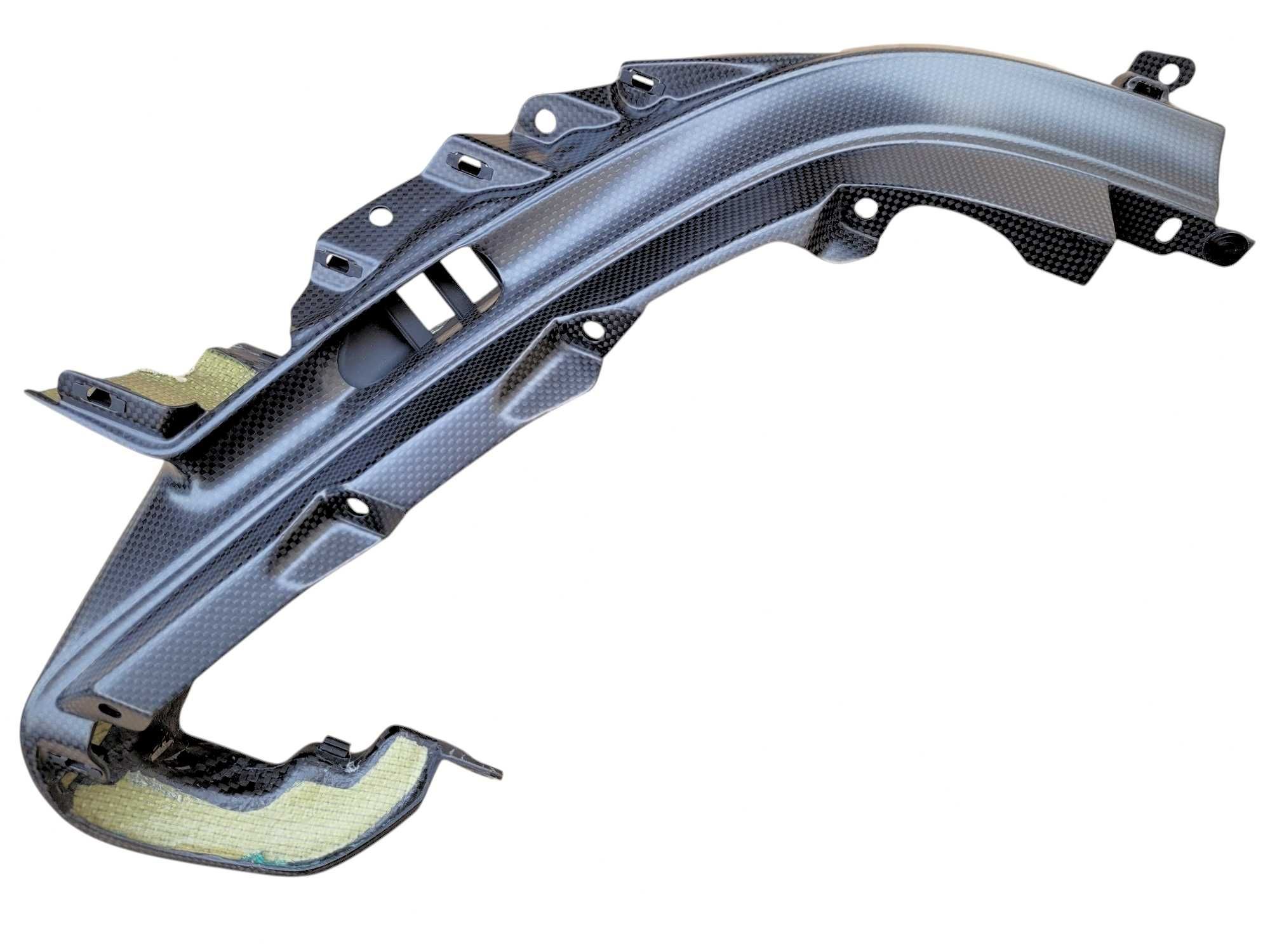 Ferrari 12 Cilindri - panel dekor deski konsoli dashboard trim CARBON