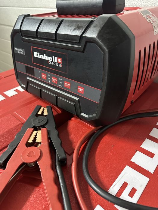 Заарядно-пусковий пристрій Einhell CE-BC 30 M
