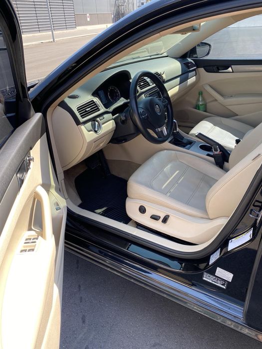 Volkswagen Passat Вольцваген Пасат В7