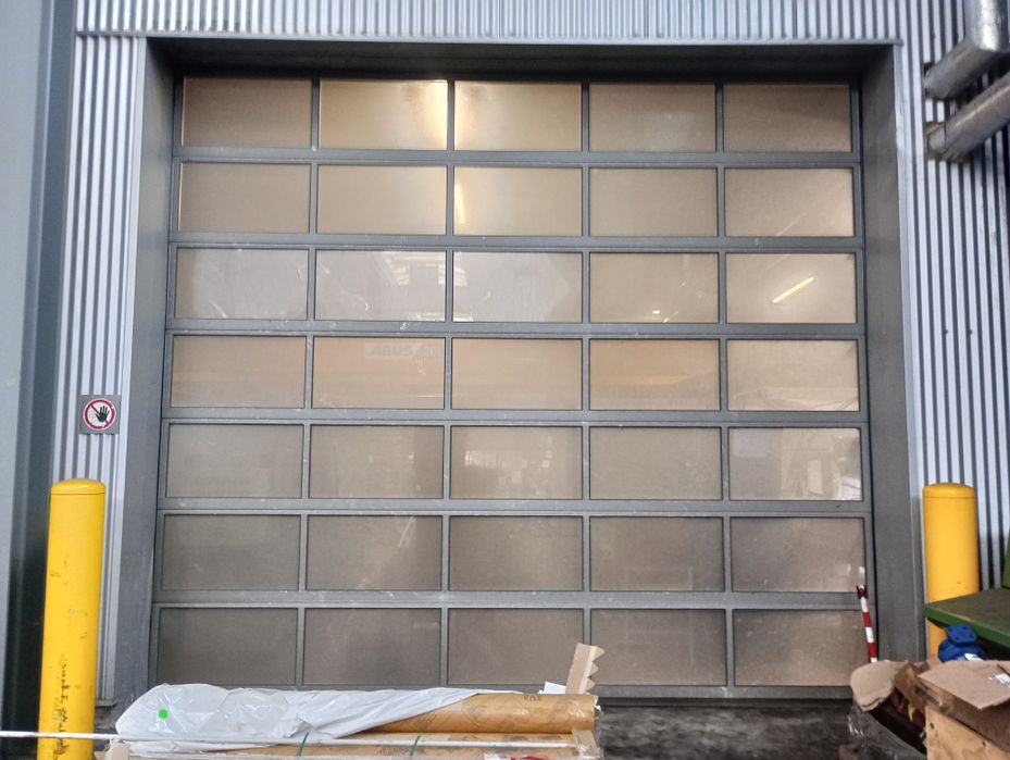 Brama 500x450 segmentowa garażowa panelowa aluminiowa przemysłowa