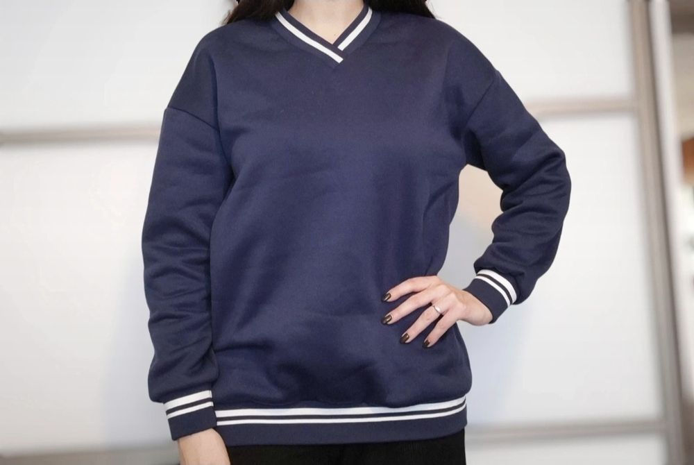 Bluza granatowa ze ściągaczam r. Mi