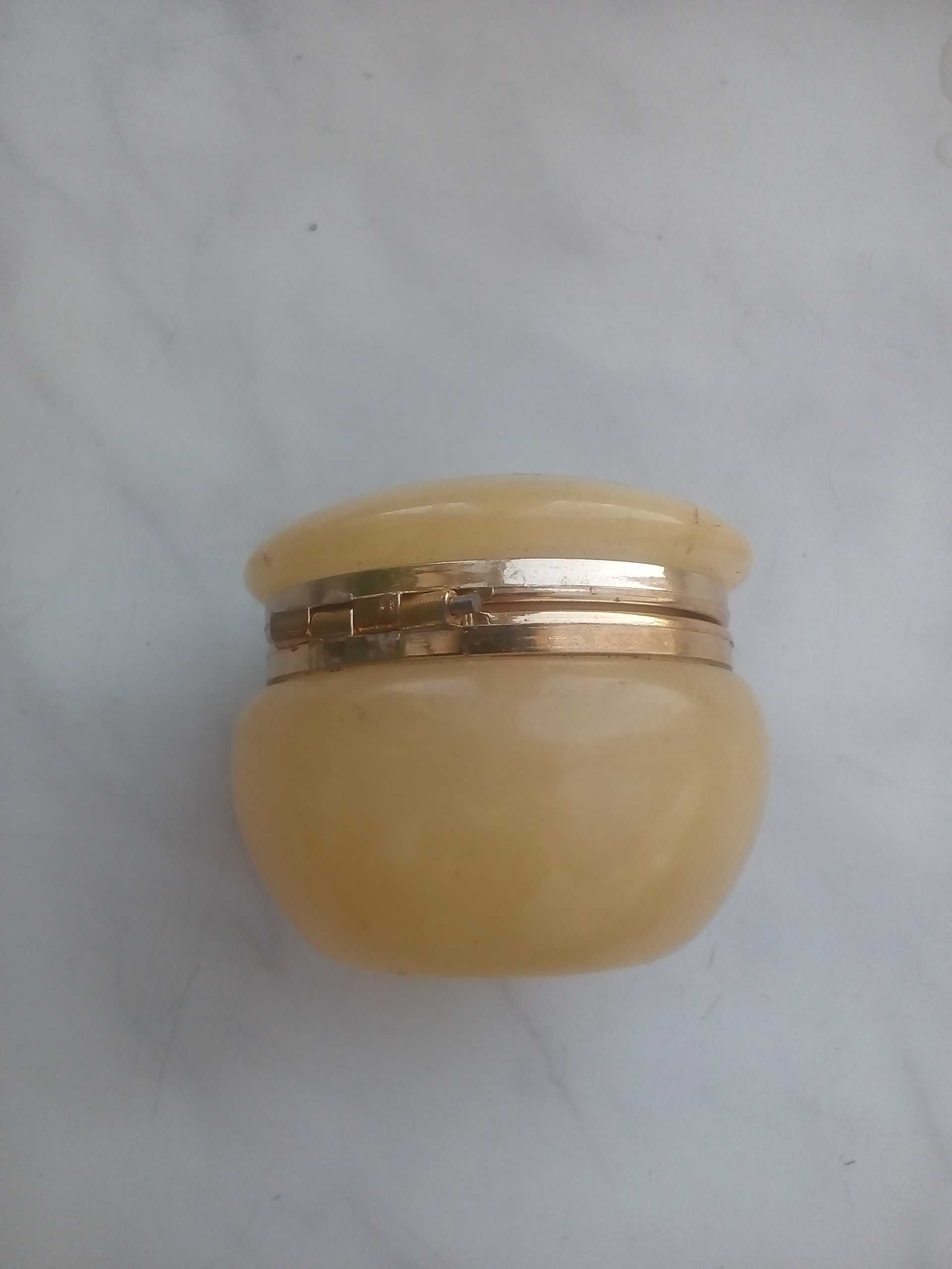 Шкатулочка  из натурального камня