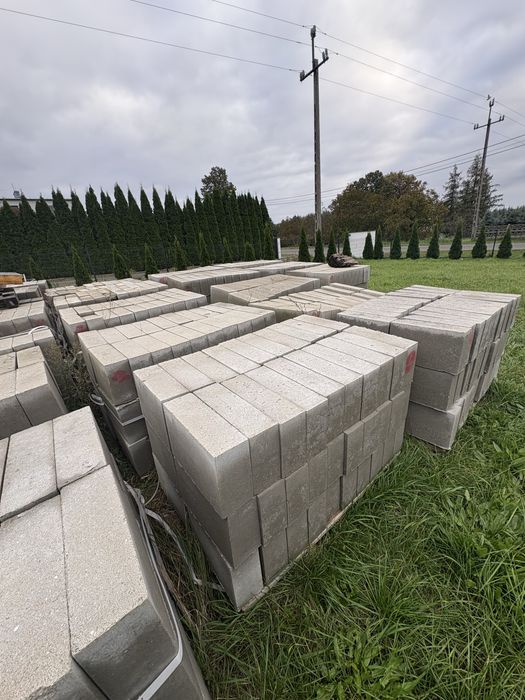 Bloczki betonowe 12x38x24