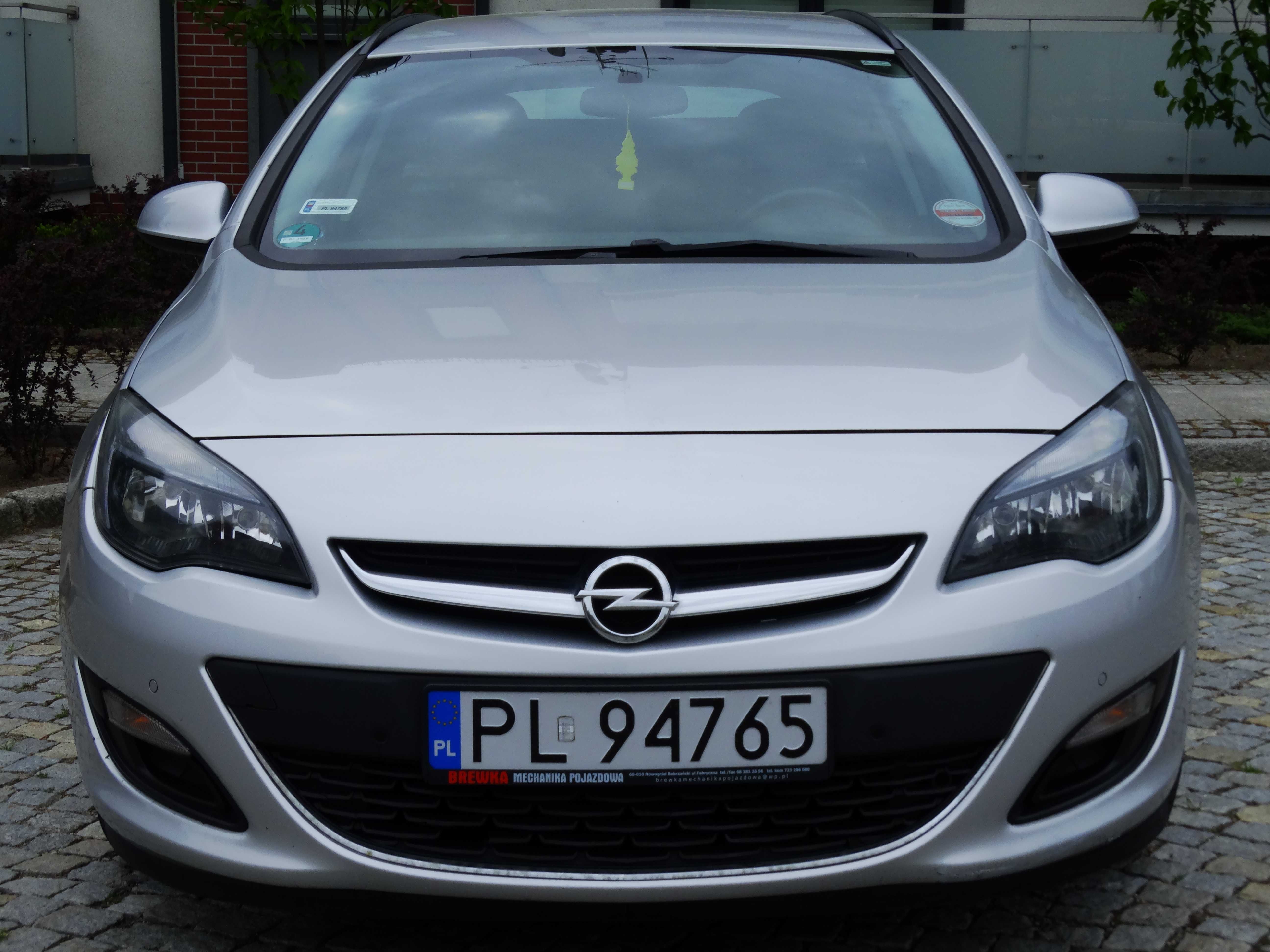Opel Astra 1.6 CDTI KLIMA Tempomat