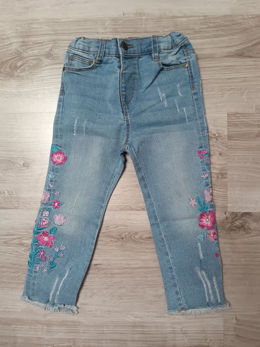 Spodnie jeansowe dla dziewczynki Pepco rozmiar 98