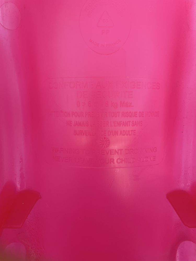 Apoio de banheira para banho do bebe marca Tigex