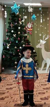 Карнавальний новорічний костюм мушкетера, рицаря