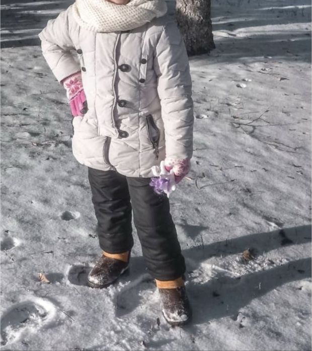 Пуховик для дівчинки