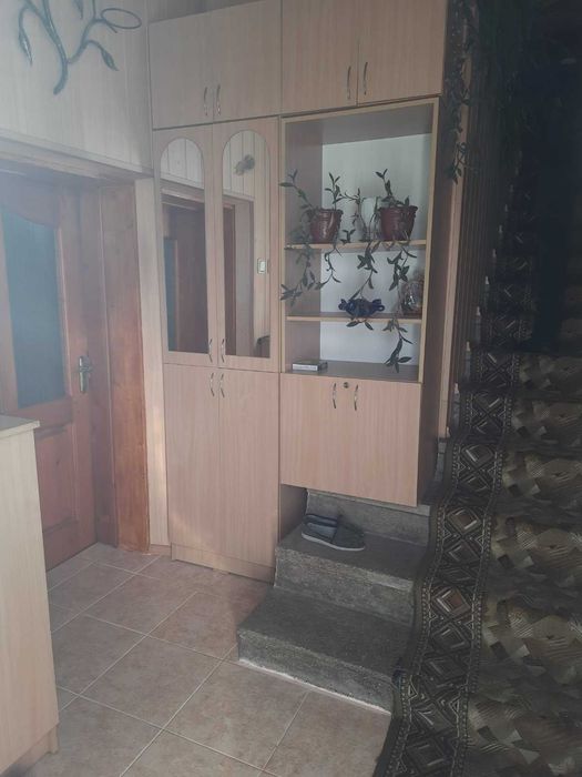 Продається будинок у Єзуполі, поруч Івано-Франківська