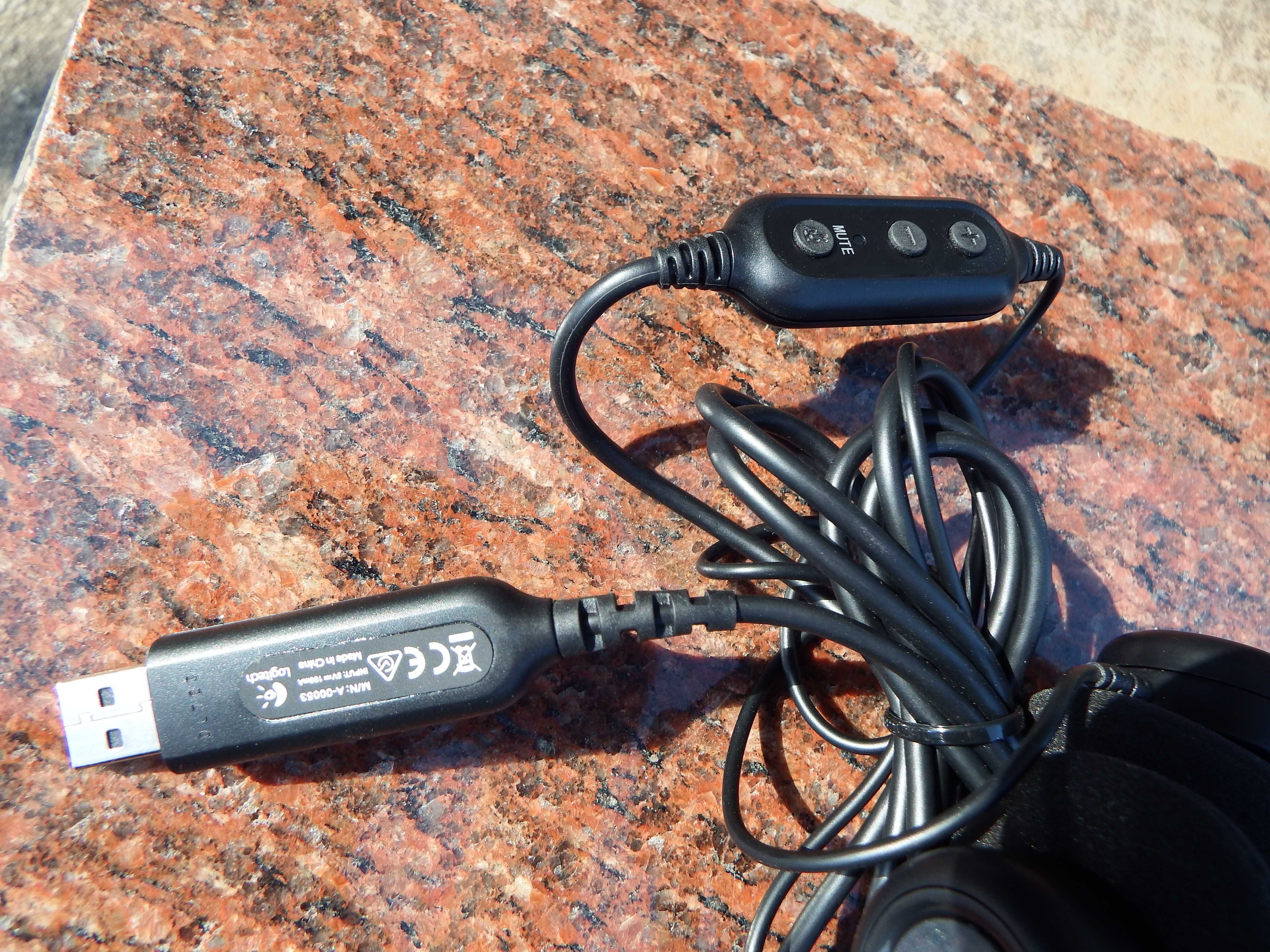 Słuchawki do komputera Logitech PC Headset 960 USB z mikrofonem ,nowe.
