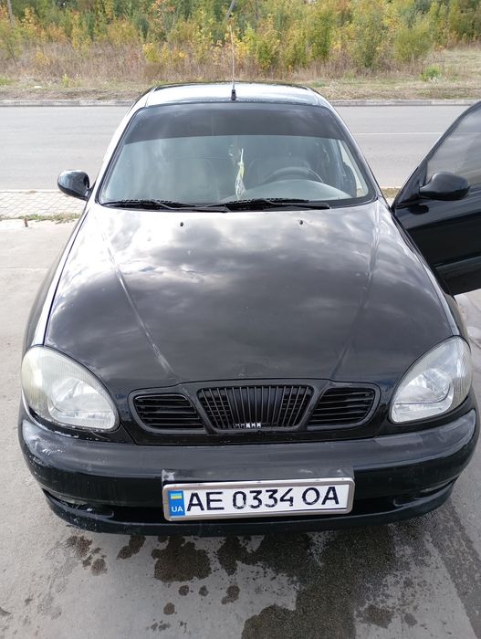 Авто на ходу.Всі питання по телефону.Причіна продажу стоїть без діла