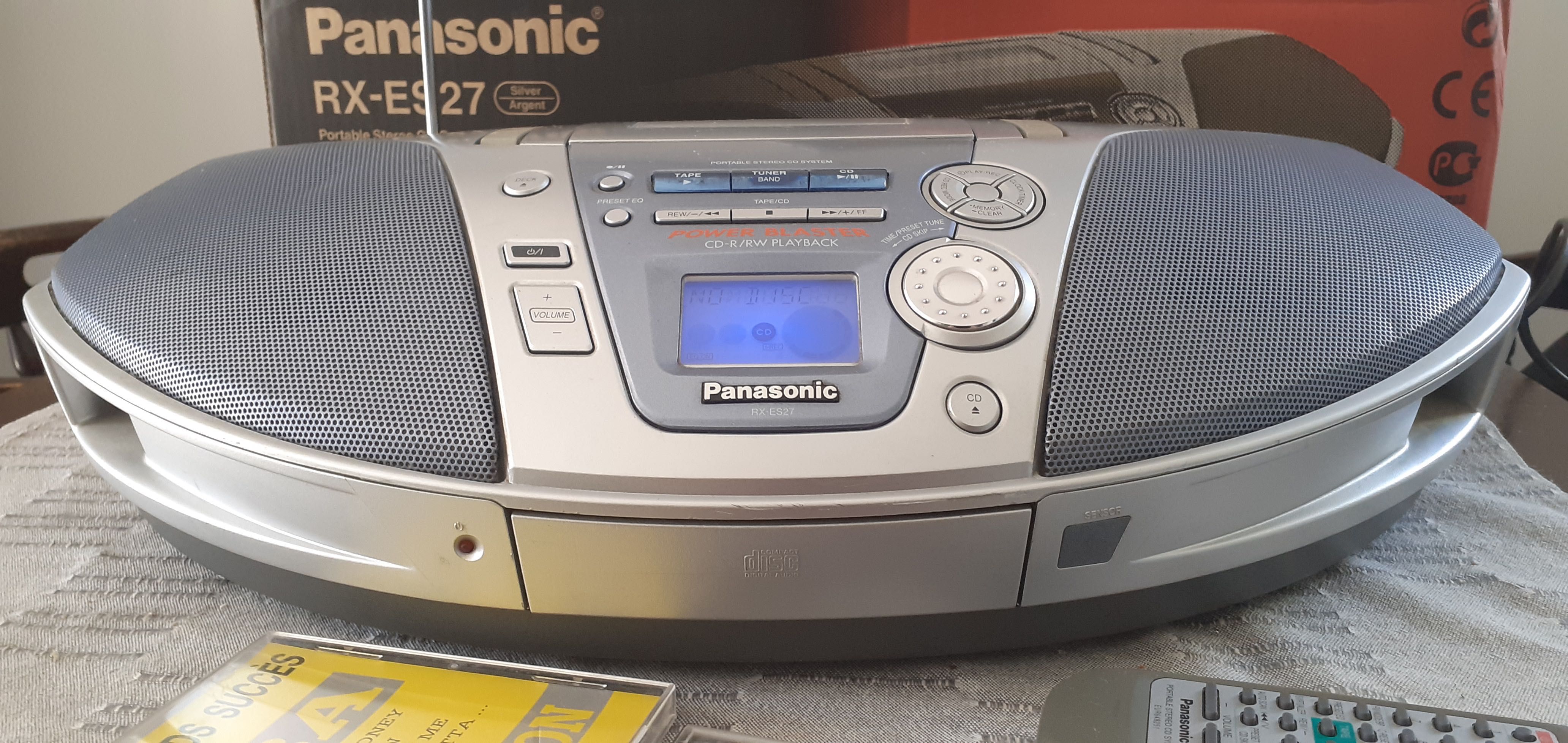 Radiomagnetofon z CD. Panasonic RX-ES27. Boombox